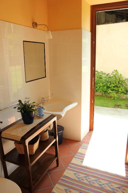 B&B Cascina Moncrava Ивреа Стая снимка